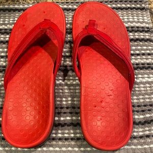 Red vionic  flip-flops /sandal size 10 red foot bed and red strap Tide